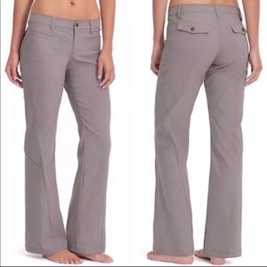 Athleta Dipper Cargo Hiking Pants Size 6